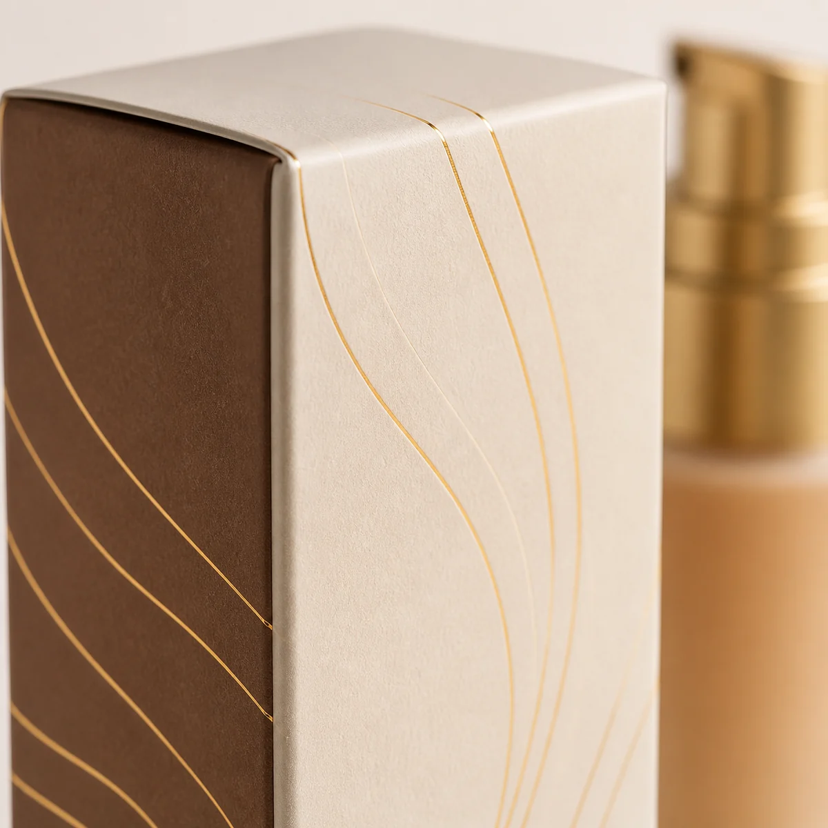 Close-up of custom foundation box paper texture, print detail, and corner construction