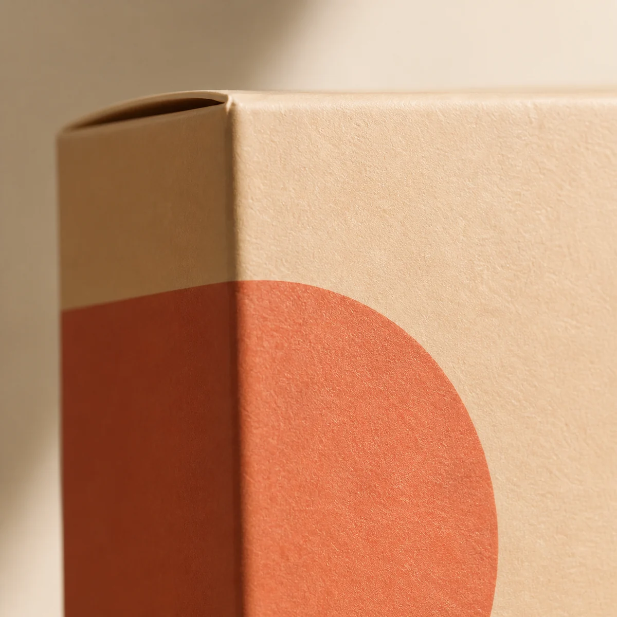 Close-up of custom sunscreen box paper texture, print detail, and corner construction